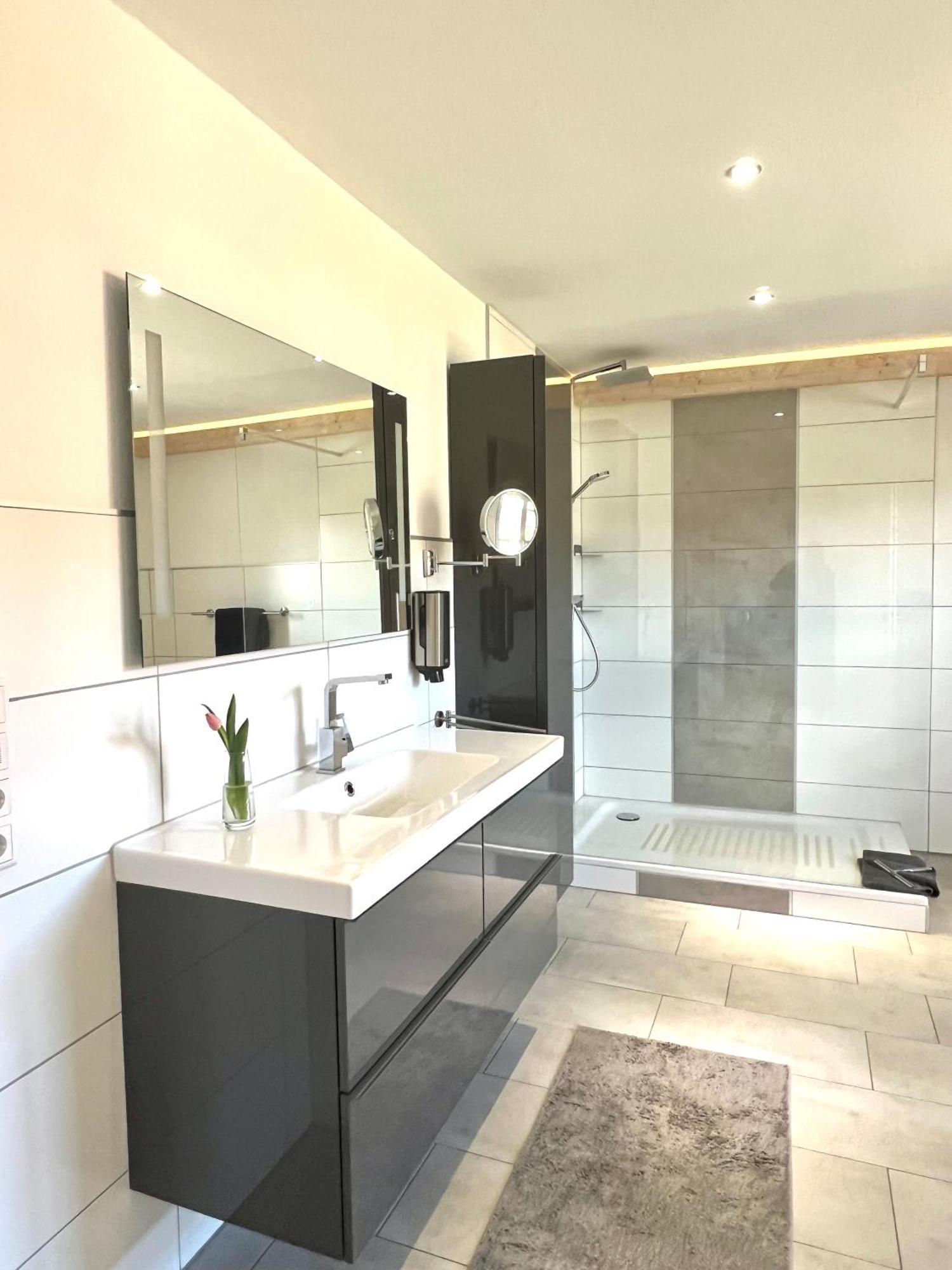 Balance Apartments By M&A - Family Apartment Ferienhaus Dohrenbach Witzenhausen Ngoại thất bức ảnh